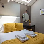 The Mouzinho Penthouse Διαμέρισμα