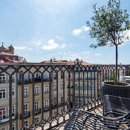 The Mouzinho Penthouse * Порту